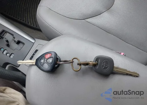 2008 Toyota Rav4 Limited V6 z USA, uszkodzony, nr VIN JTMBK31V785055090